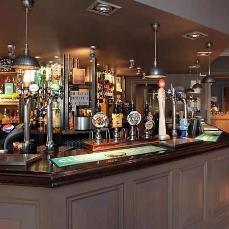 Bear Inn, Somerset By Marston'S Inns สตรีท ภายนอก รูปภาพ