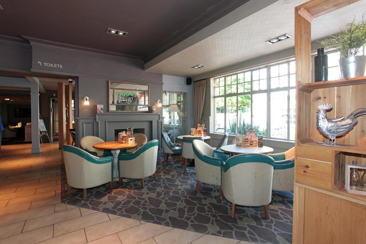 Bear Inn, Somerset By Marston'S Inns สตรีท ภายนอก รูปภาพ